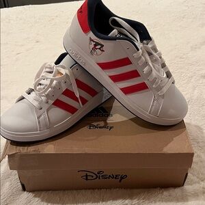 *Rare* Disney Adidas Grand Court Mickey Sneakers - White and Red Goofy